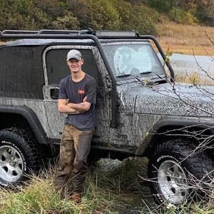 Meet your Posher, Andrew